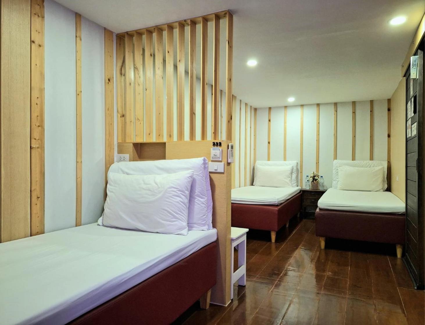 Check-In My Hostel Bangkok Kültér fotó